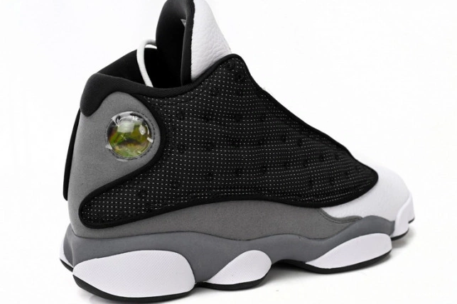 Retro Black DJ5982-060 Jordan 13 Air Flint 0824